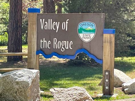 Valley of the Rogue State Park – Roadside Secrets