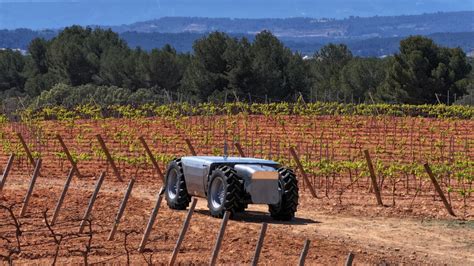 Autonomous Tractor 的图像结果