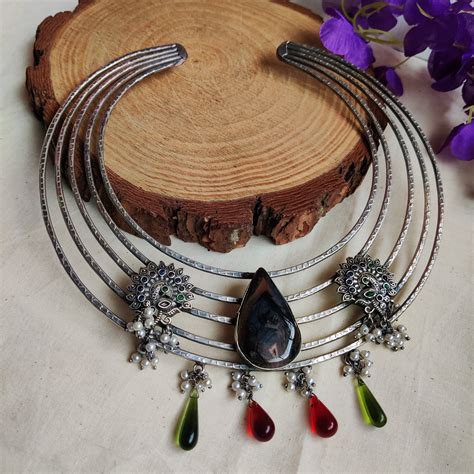 "Jyoti" Silver Look Alike statement Hasli – The Fiona Store