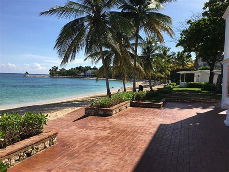 ROSE HALL VILLAS - Villa Reviews, Photos, Rate Comparison - Tripadvisor