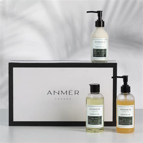 Gift your loved ones Zephyr Body Care Gift Set Online – Anmer London