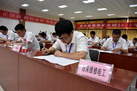 邯郸市职工活动中心项目通过主体结构验收__凤凰网