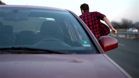 Deutsche Männer sind Sitzpinkler