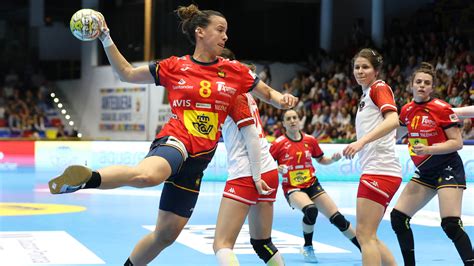 Balonmano | Las Guerreras logran un sufrido billete al Mundial