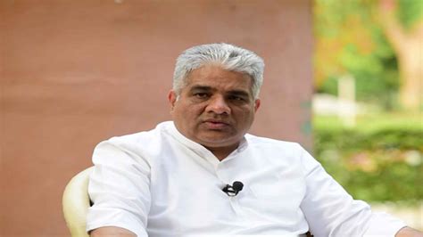 Union Minister Bhupender Yadav focuses on preservation of local culture ...