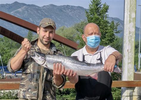 Logran otro cupo de salmones en el río Cares mientras el Sella se ...
