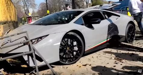 Watch: Man Rams Brand-New Rs 2.2 Cr Lamborghini Huracan Performante ...