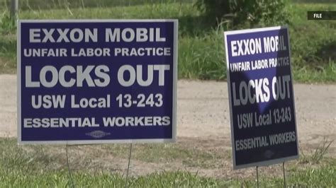 USW, ExxonMobil reps meet at NLRB hearing in Houston | 12newsnow.com