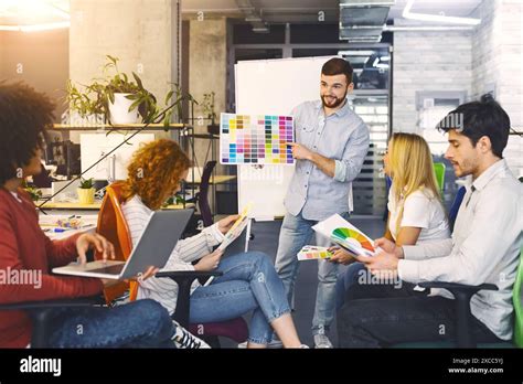 Collaborative Work Examples 的图像结果