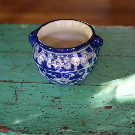 Mexican Talavera Flower Pot - Blue/White – Zinnia Folk Arts