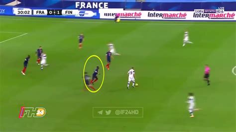 法国球迷批评博格巴散漫防守导致丢球-直播吧zhibo8.cc