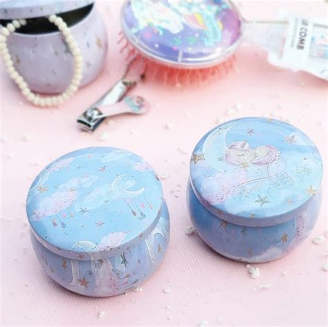Unicorn Tin Round Box – Chains & Charms