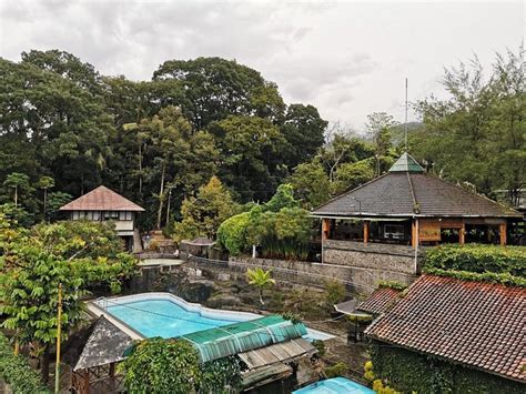 HOTEL MORO SENENG (Baturaden) - Hotel Reviews & Photos - Tripadvisor