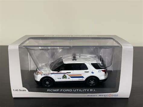 Buy First Response Replica Ford Suv Rcmp Utility Pi Suv Canada 1:43 ...