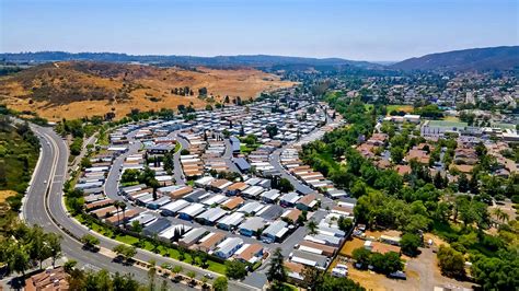 Poway Royal Estates | An All Age Manufactured Home Community in Poway, CA