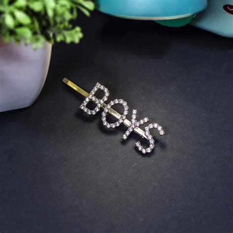 Letter Hair Clip – Giftoo.in
