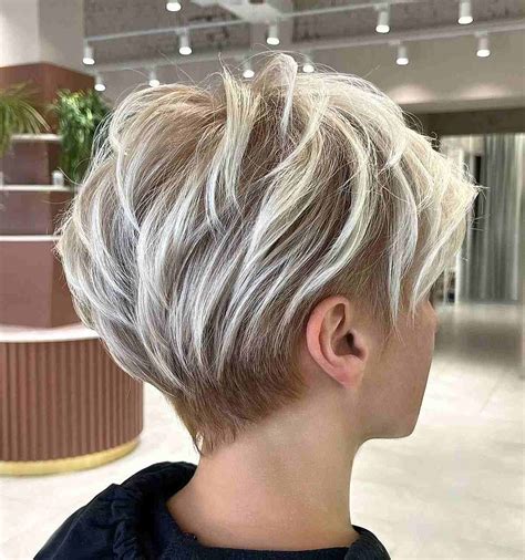 33 Best Golden Blonde Hair Color Ideas for Your Skin Tone | Short ...