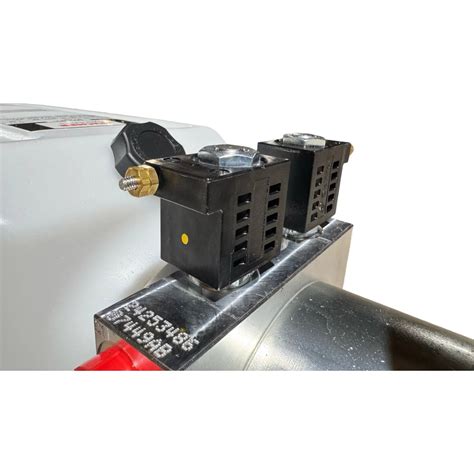 Bucher Pump 2 Way (Power Up / Power Down) 2.5 gal. Poly Reservoir – PIERCE