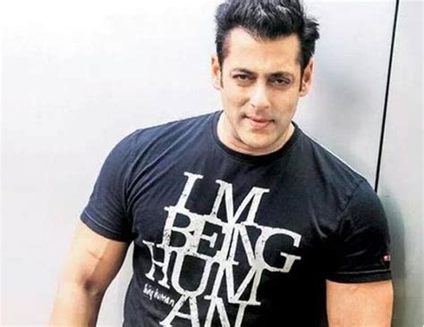 Bollywood Stars who are villain in real life - lifeberrys.com