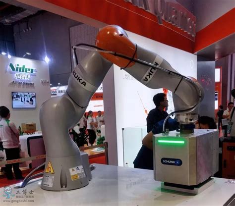 KUKA库卡机器人- KUKA实力登陆工博会，引领工业智能化行业动态库卡焊接工作站