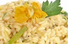 ricetta per risotto ai fiori di zucca ricette con i fiori di zucca 10 imperdibili piatti da provare ricetta per risotto ai fiori di zucca ricette con i fiori di zucca 10 imperdibili piatti da provare