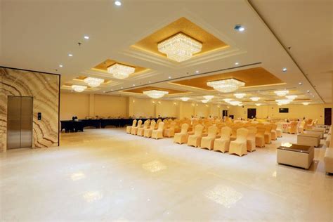 Le Seasons Park - Venue - Sector 20, Greater Noida - Weddingwire.in