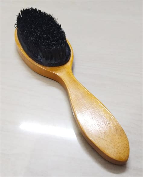 Coat Cleaning Brush Suitable for Removing Dust & Lint from Blazers ...