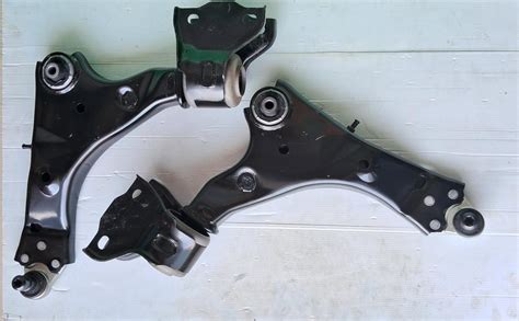 Volvo XC60 I SUV 156 - Front Arm RH & LH Side - MJ – Motorparts Junction