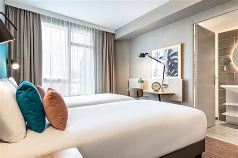 APARTHOTEL ADAGIO SURESNES LONGCHAMP - Lodging Reviews, Photos, Rate ...