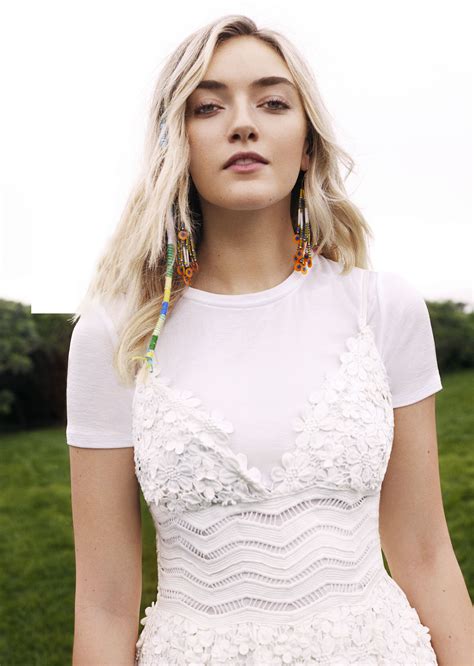 Daisy Clementine Smith of The Atomics wearing Walt Cassidy Studio ...