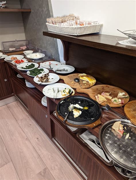 TREVI COLLECTION HOTEL (Rome) - Hotel Reviews, Photos, Rate Comparison ...