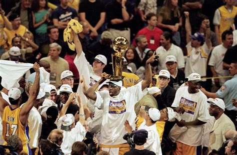 2000 Los Angeles Lakers | Lakers vs pacers, Nba pictures, Lakers