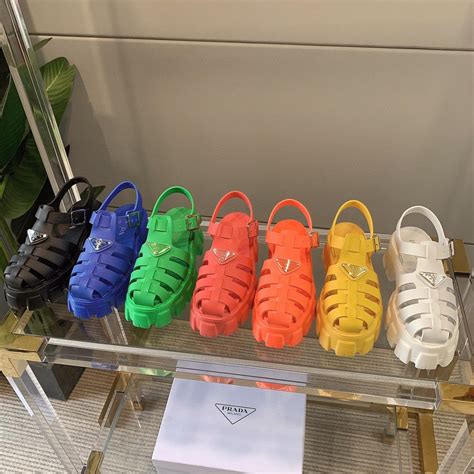 Foam rubber sandals iconic Monolith sole buckle sandals Platform ...