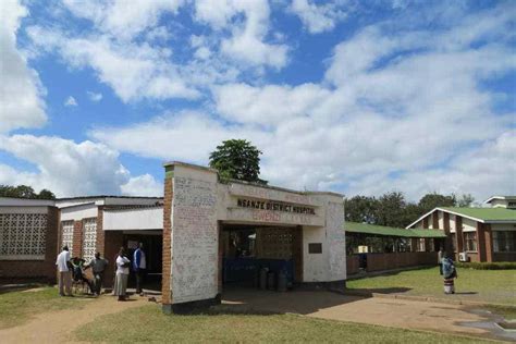 Malawi health workers report drop in malaria cases following vaccine intro