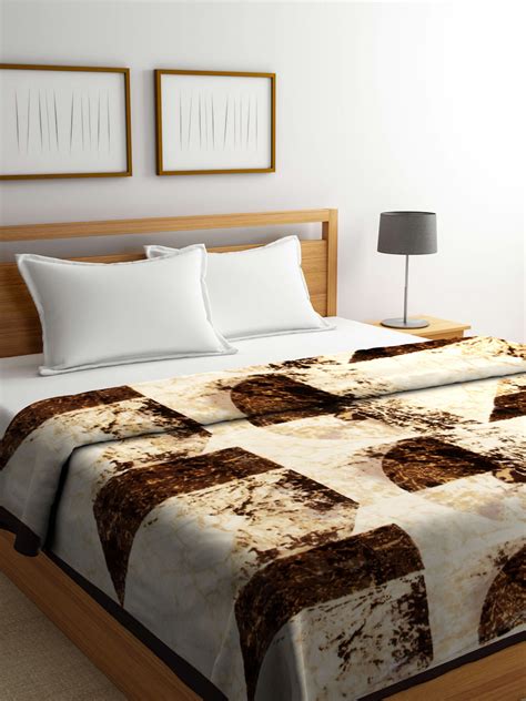 Super Soft King Size Double Blanket by ARRABI – ARRABI.IN