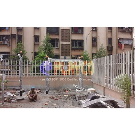 OUTDOOR FITNESS : Outdoor fitness, Outdoor fitness india, Outdoor Gym ...