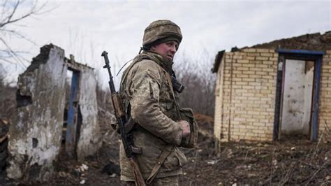 Russia Ukraine War: ইউক্রেনকে পরমাণু অস্ত্রে ঘিরছে রাশিয়া? বেলারুশের ...