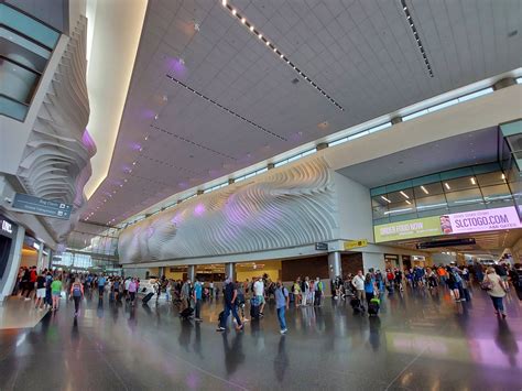 Salt Lake City Airport: What lounges are available, how to access them ...