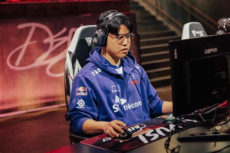Why TheShy believes attitude is key to managing injuries in esports ...