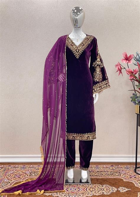 Complete The Look-Velvet Suit Set(Spark Of Purple) – MonAmaar Ethnics