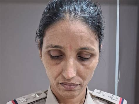 Female PSI, ASI and middleman of Kapodra police station caught taking ...