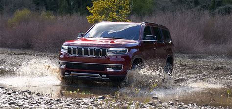 2023 Jeep Wagoneer vs Jeep Grand Wagoneer