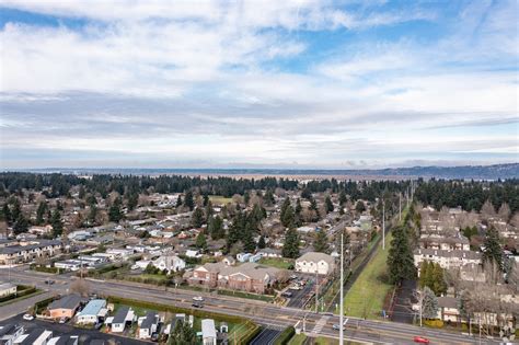 19909 SE Stark St, Portland, OR 97233 - Health Care for Sale | LoopNet