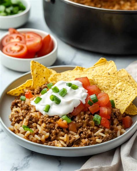 Skillet Taco Rice Recipe - Evelynseats