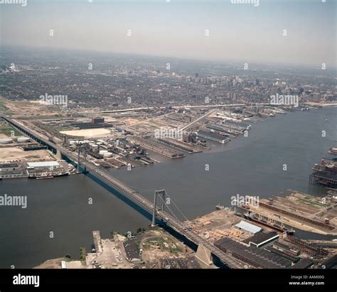1970s AERIAL WALT WHITMAN BRIDGE PHILADELPHIA PENNSYLVANIA Stock Photo ...