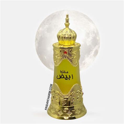 Afnan Mukhallat Abiyad Attar
