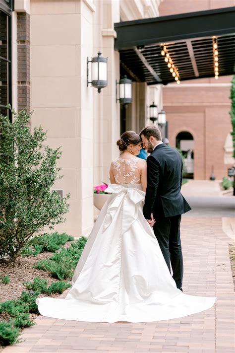 Madeline & Nolan’s Hotel Vin Wedding | Dallas Wedding Photographer ...
