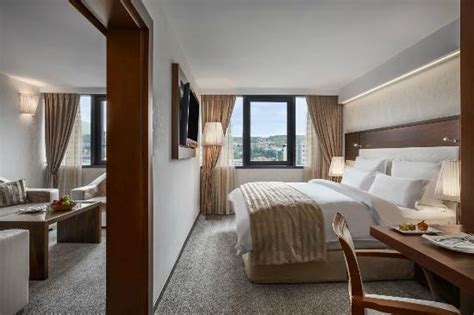 Mövenpick Hotel Sarajevo Smoking Rooms: Pictures & Reviews - Tripadvisor