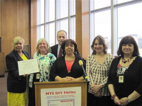 Suffolk County Surrogate's Court DIY Star Award Photo Gallery - NYA2J