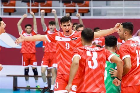 لاعبة إيرانية ببعثة المنتخب إلى أستراليا تعلق على ما يحدث ببلادها Aesthetic